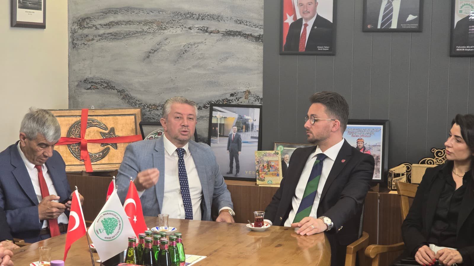 Kayseri Mobilyacılar Odası Başkanı ve Yönetimi Odamızı Ziyaret Etti