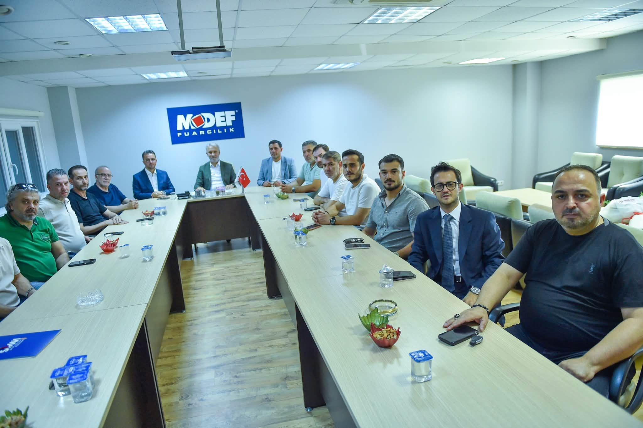 İnegölspor Yönetiminden MODEF’e Ziyaret
